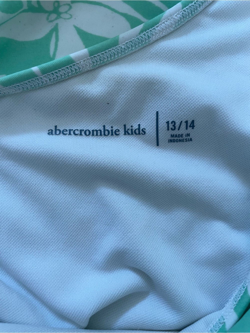 Abercrombie Kids green floral asymmetrical cutout one-piece swimsuit; 13/14 - Picture 6 of 7